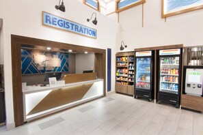 Mostrador de check-in y check-out