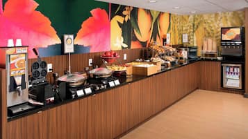 包含每日自助早餐