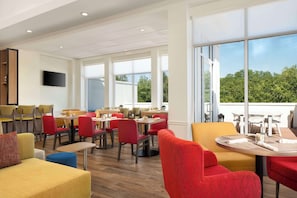 Daily full breakfast (USD 11.95 per person)