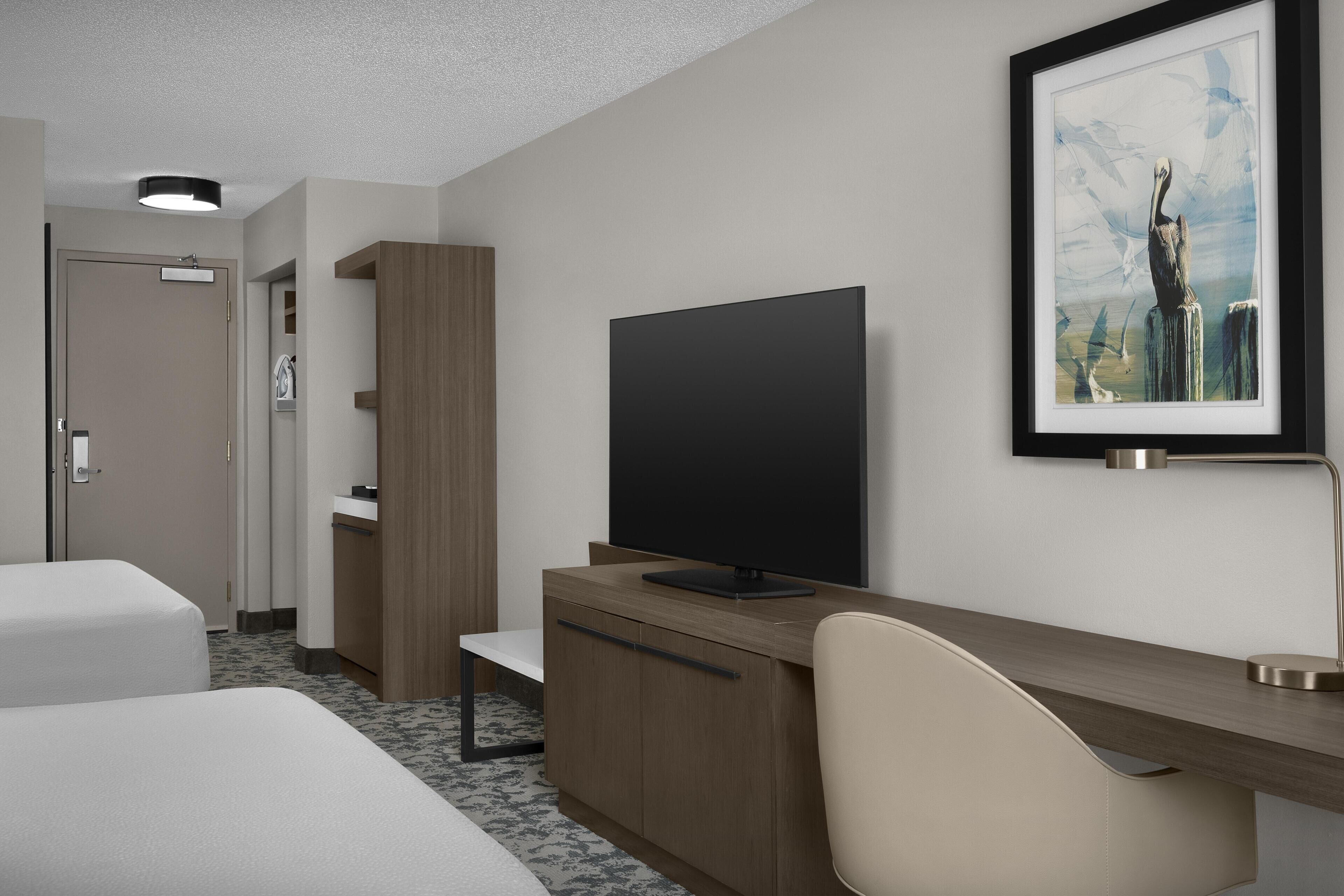 Chambre Standard, 2 grands lits | Coffres-forts dans les chambres, fer et planche à repasser