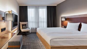 Kostenlose Babybetten, kostenloses WLAN, Bettwäsche, Wecker