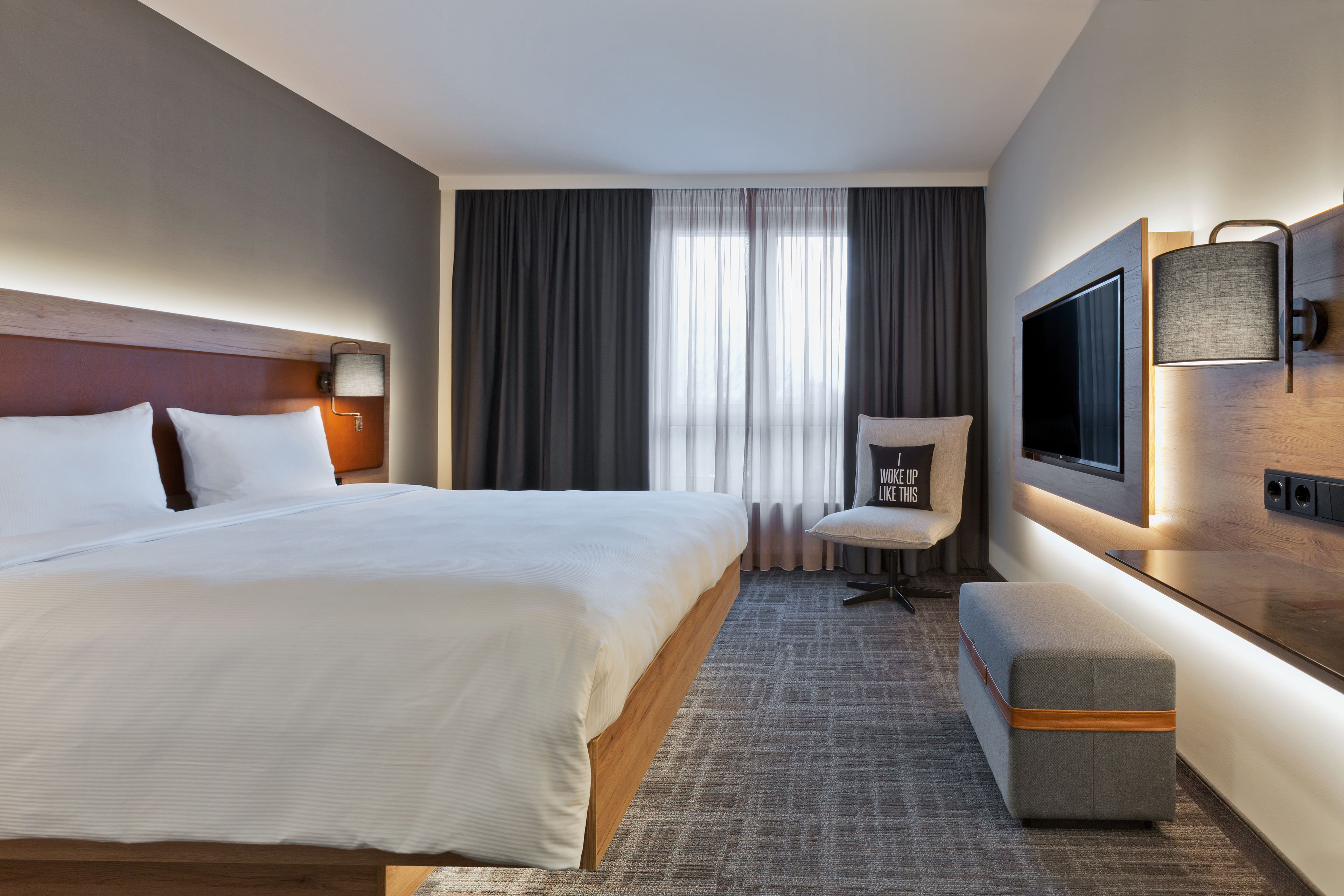 free cots/infant beds, free wifi, bed sheets, alarm clocks