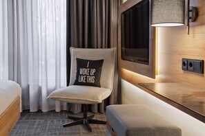 Bressols gratuïts, wifi gratuïta, roba de llit i despertador 