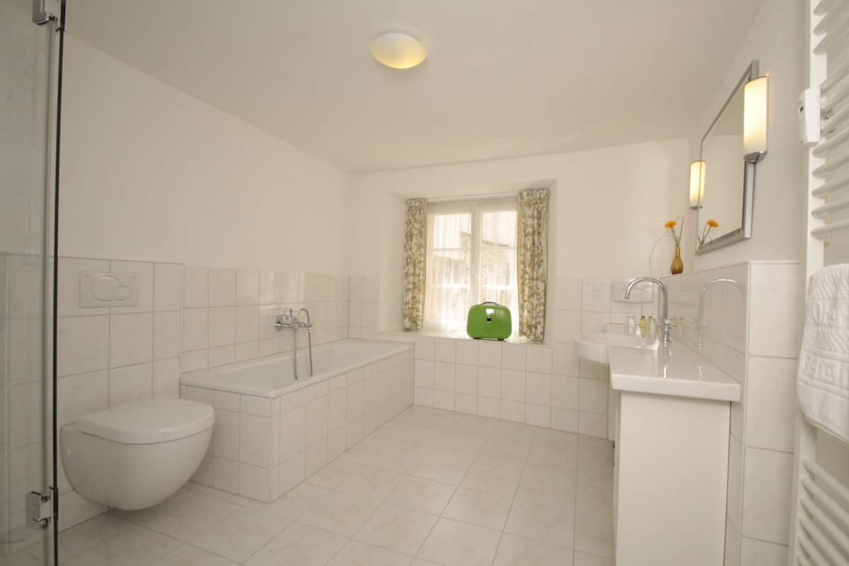 traditional apartment | bathroom | free toiletries, hair dryer, towels