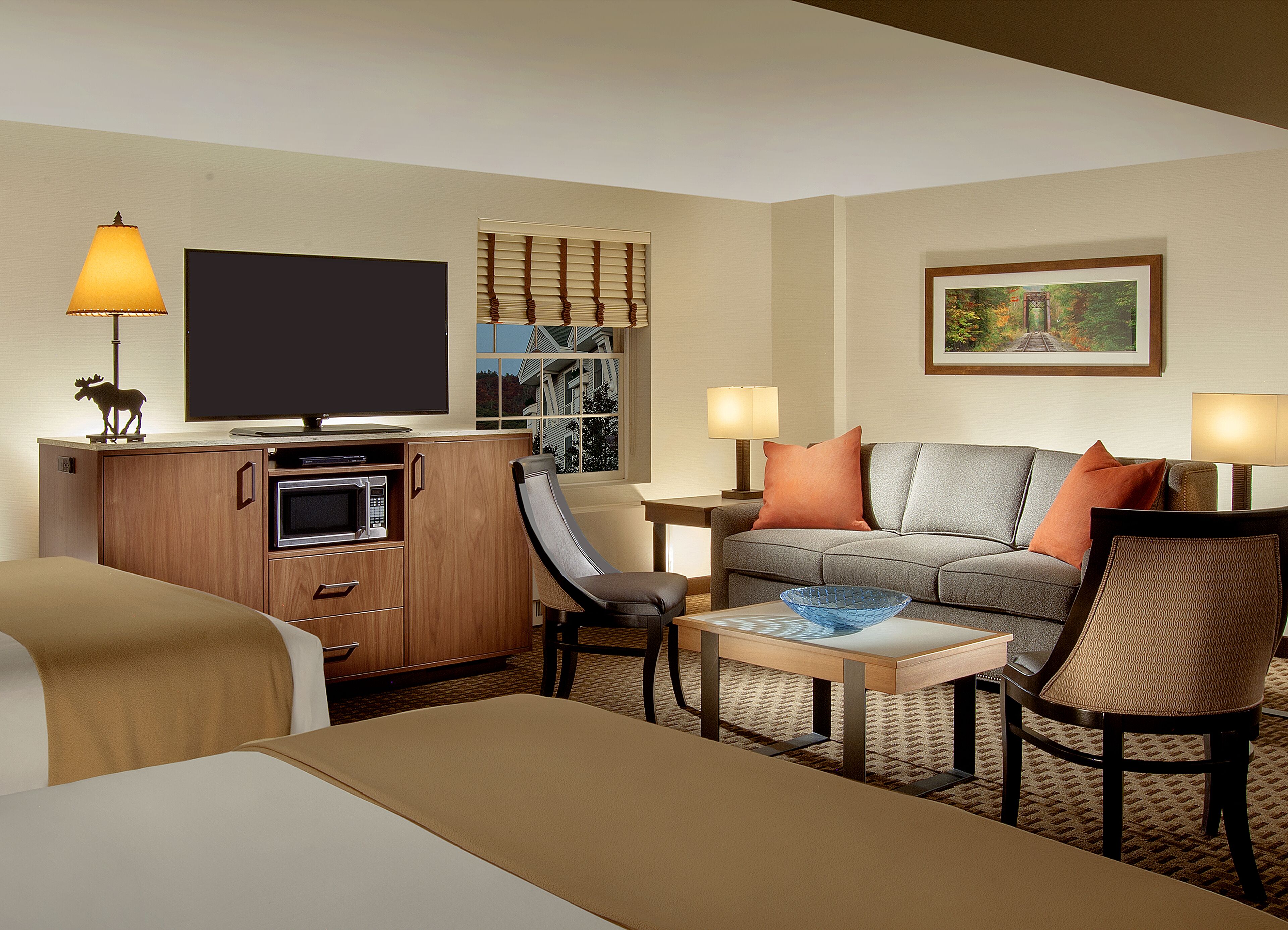 1 bedroom, premium bedding, in-room safe, desk