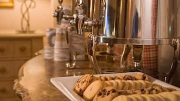 Daily buffet breakfast (USD 15.95 per person)