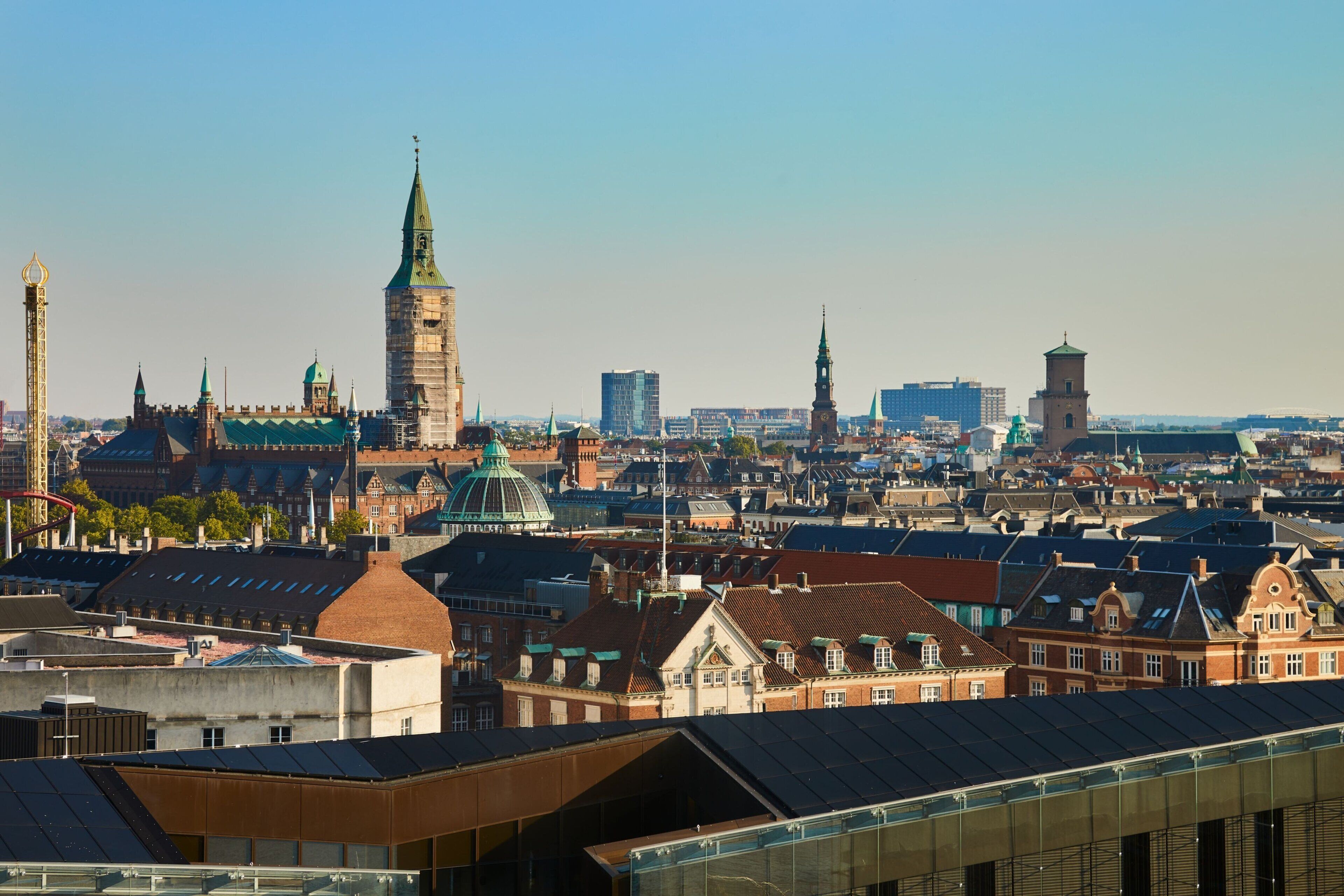 1 bedroom, hypo-allergenic bedding, minibar, in-room safe