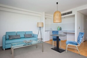 Suite, 1 King Bed, Non Smoking, Balcony (Walk-in Shower;Larger Room) | Minibar, in-room safe, desk, blackout drapes - Best Western Plus Hotel Lord Forrest (Bunbury)