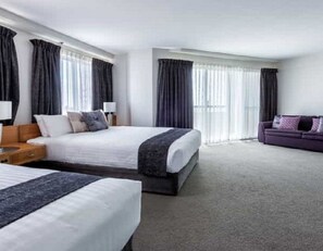 Suite, 2 Queen Beds, Non Smoking, Balcony (with Sofabed) | Minibar, in-room safe, desk, blackout drapes - Best Western Plus Hotel Lord Forrest (Bunbury)