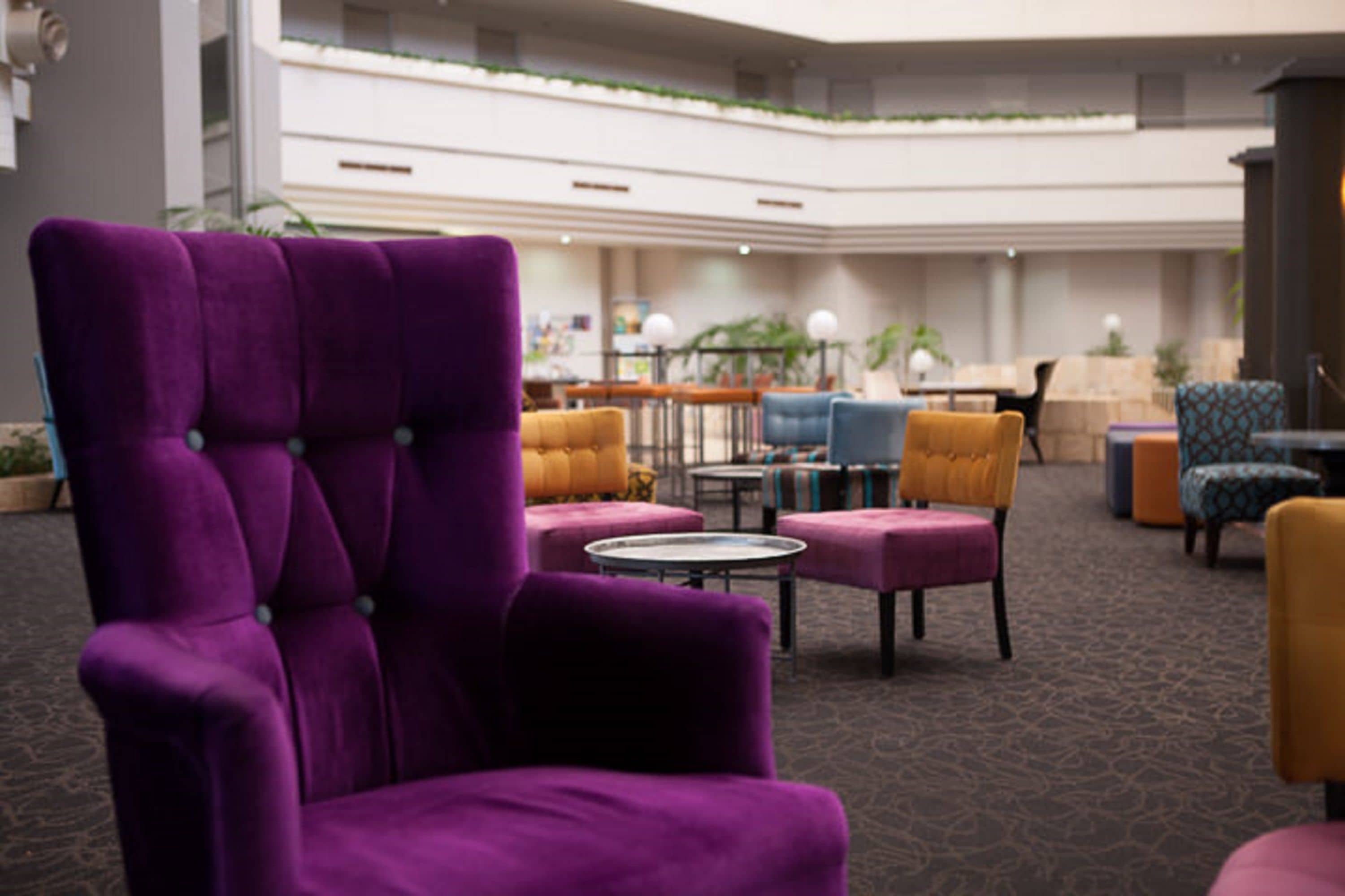 บริเวณนั่งเล่นที่ล็อบบี้