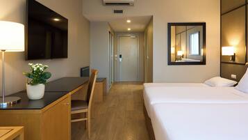 Twin Room (Extra Bed) | 1 bedroom, hypo-allergenic bedding, minibar, in-room safe