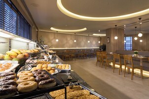 Daily buffet breakfast (EUR 14 per person)
