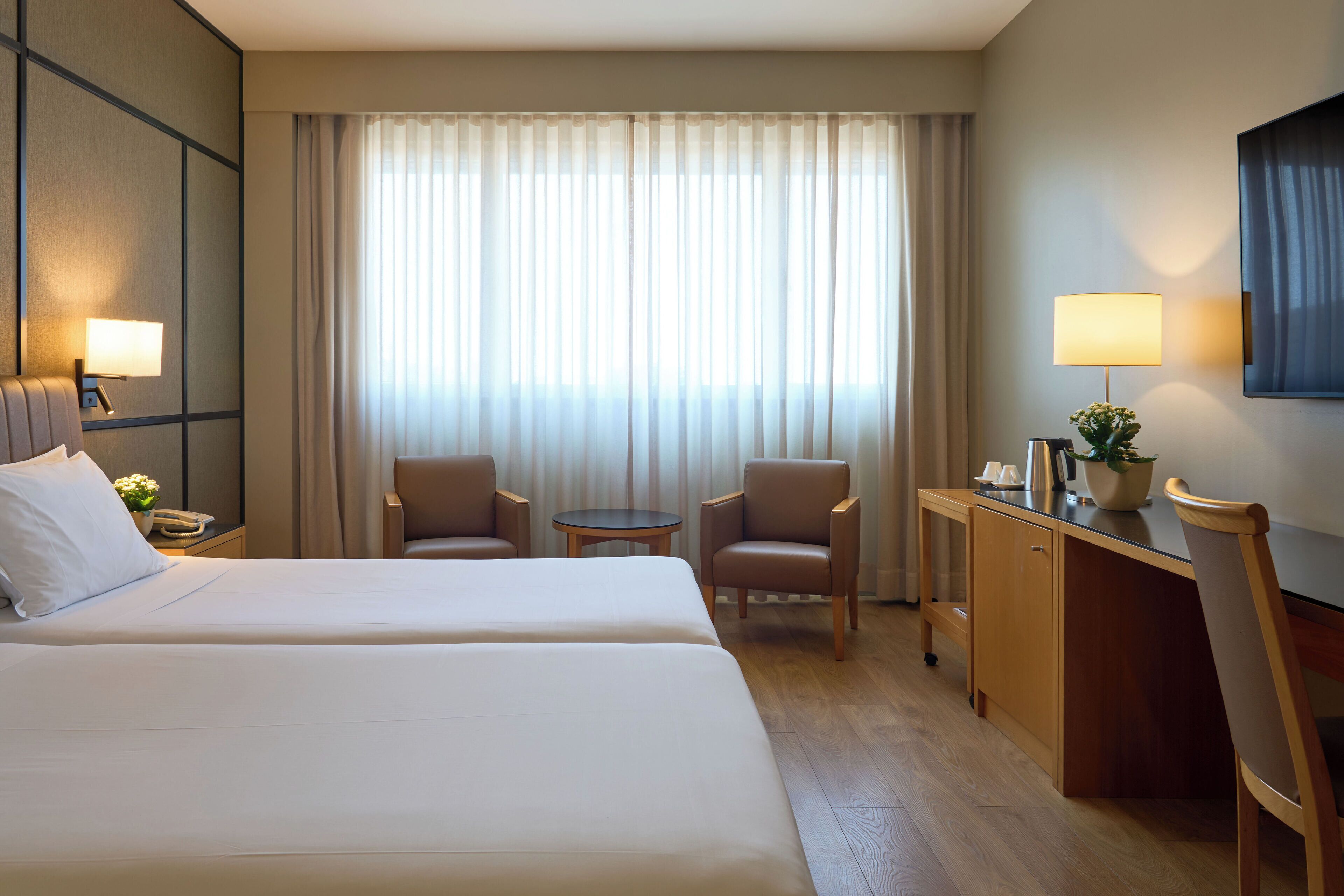 standard twin room | 1 bedroom, hypo-allergenic bedding, minibar, in-room safe