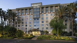 A multi-story hotel with a prominent sign reading "Residence Inn by Marriott." - Residence Inn by Marriott Irvine John Wayne Airport (Irvine)