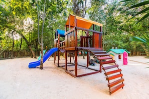 Children's play area - outdoor