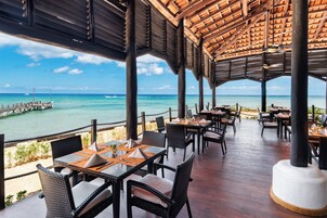 7 restaurants, breakfast, lunch, dinner served; Mediterranean cuisine