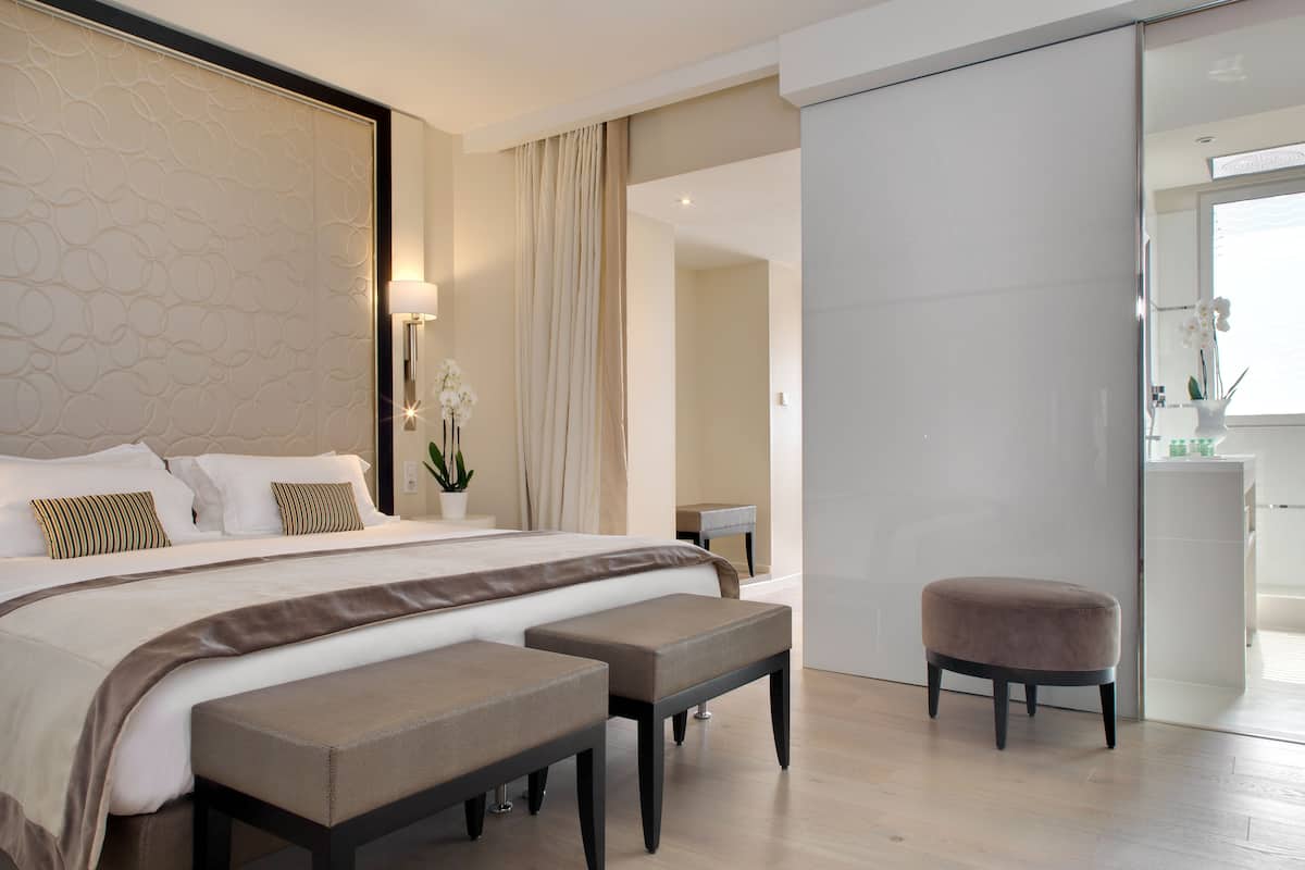 1 Schlafzimmer, hochwertige Bettwaren, Pillowtop-Betten, Minibar