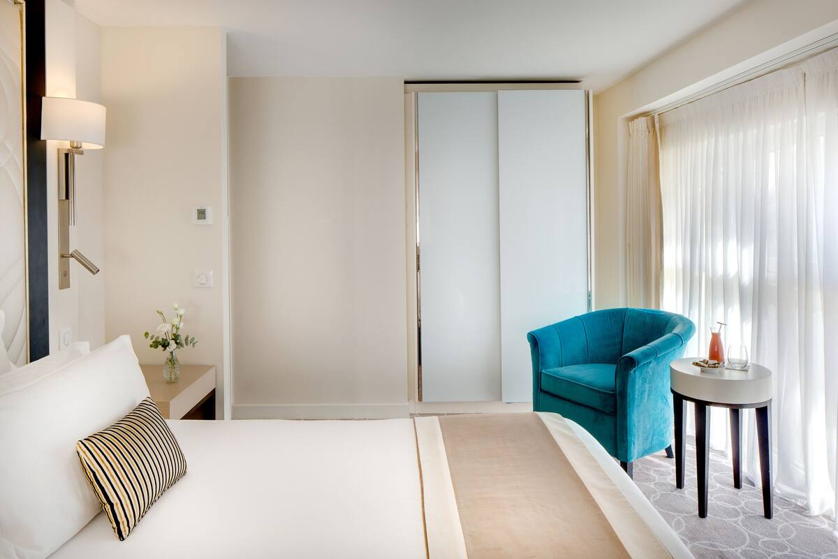 ห้องแฟมิลี่ (Accès Gratuit au Spa) | 1 ห้องนอน, เครื่องนอนระดับพรีเมียม, เตียงพร้อมฟูกเสริมที่นอน, มินิบาร์