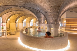 Sauna, hot tub, steam room, hot springs, body treatments, mud baths