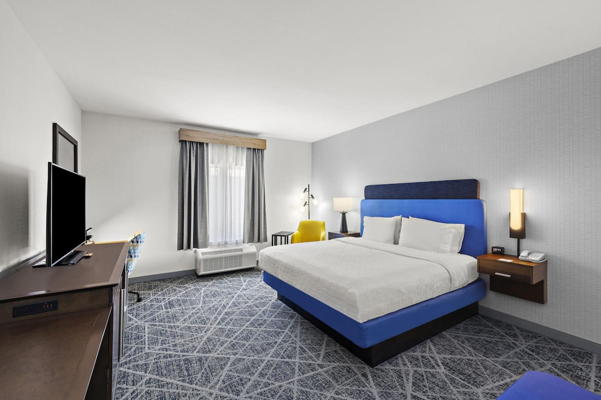 In-room safe, desk, laptop workspace, blackout drapes