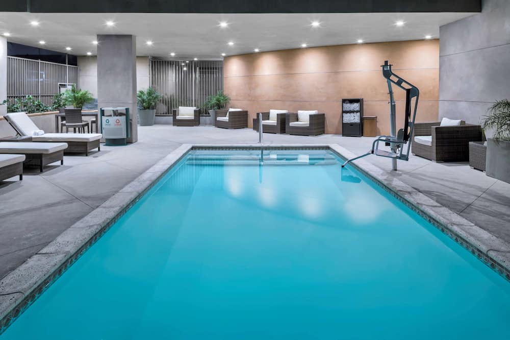 Hampton Inn & Suites Los Angeles/Hollywood