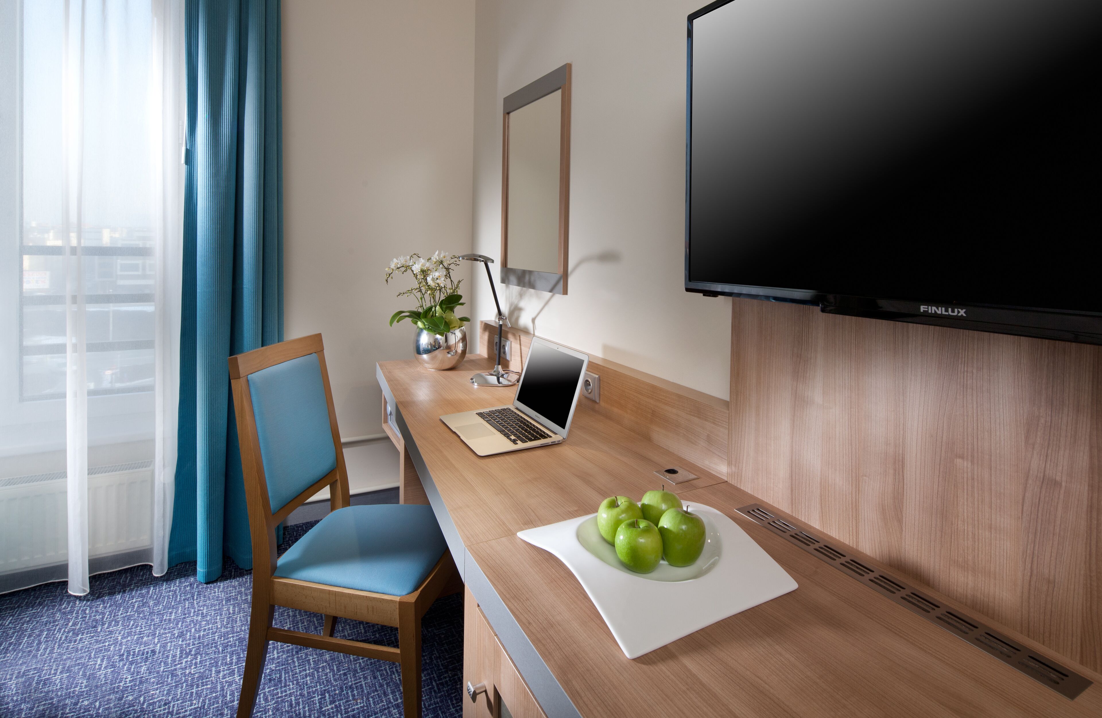 Photo - Holiday Inn Prague Congress Centre by IHG