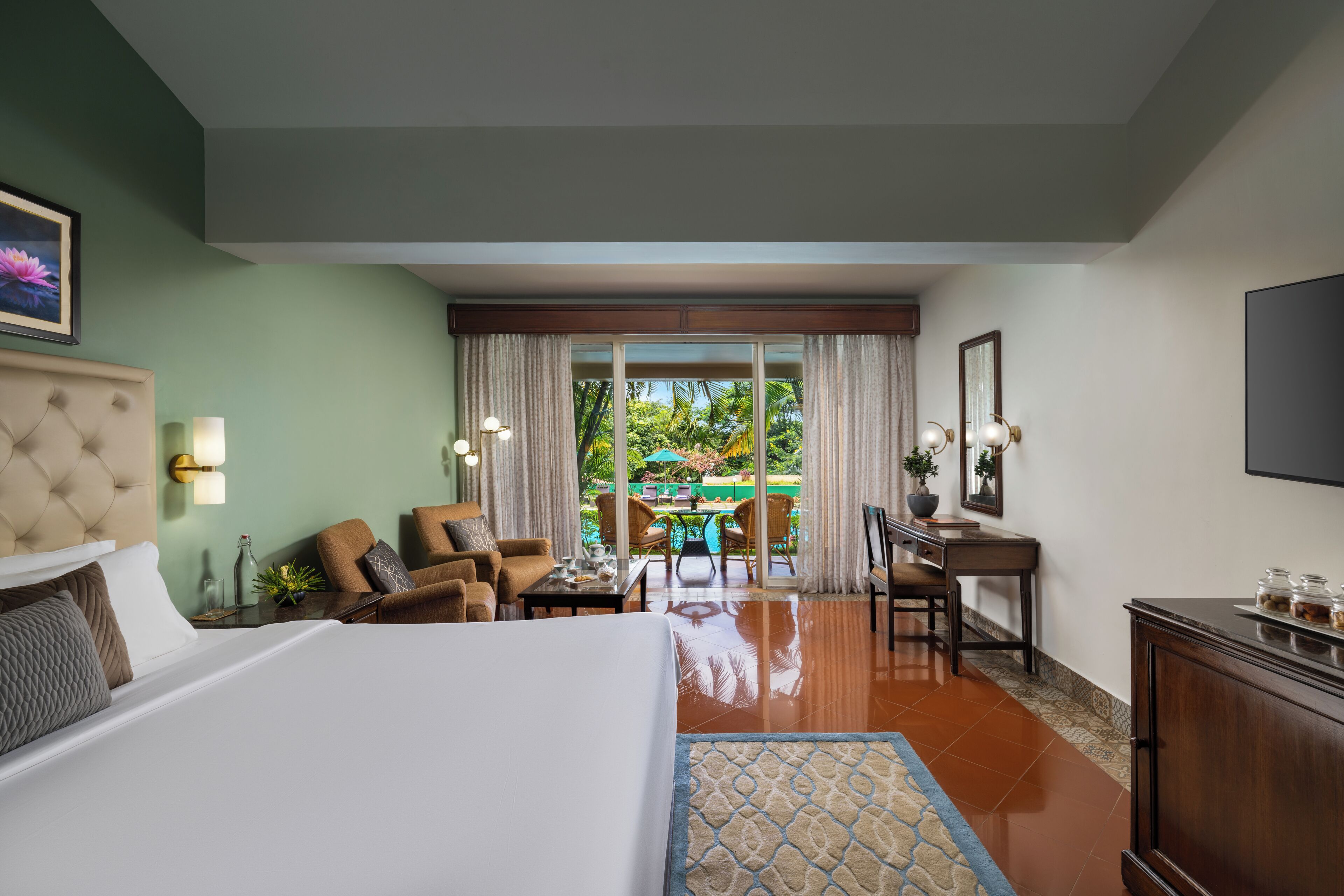 Superior-Zimmer, Poolblick