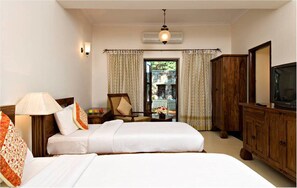 Deluxe Room, 1 Single Bed, Garden View | Minibar, in-room safe, individually decorated, individually furnished