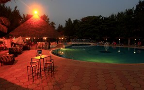 Outdoor pool, pool loungers