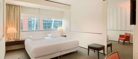 Literie de qualité supérieure, couette en duvet d'oie, minibar