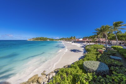 Pineapple Beach Club Antigua - Adults Only – All Inclusive