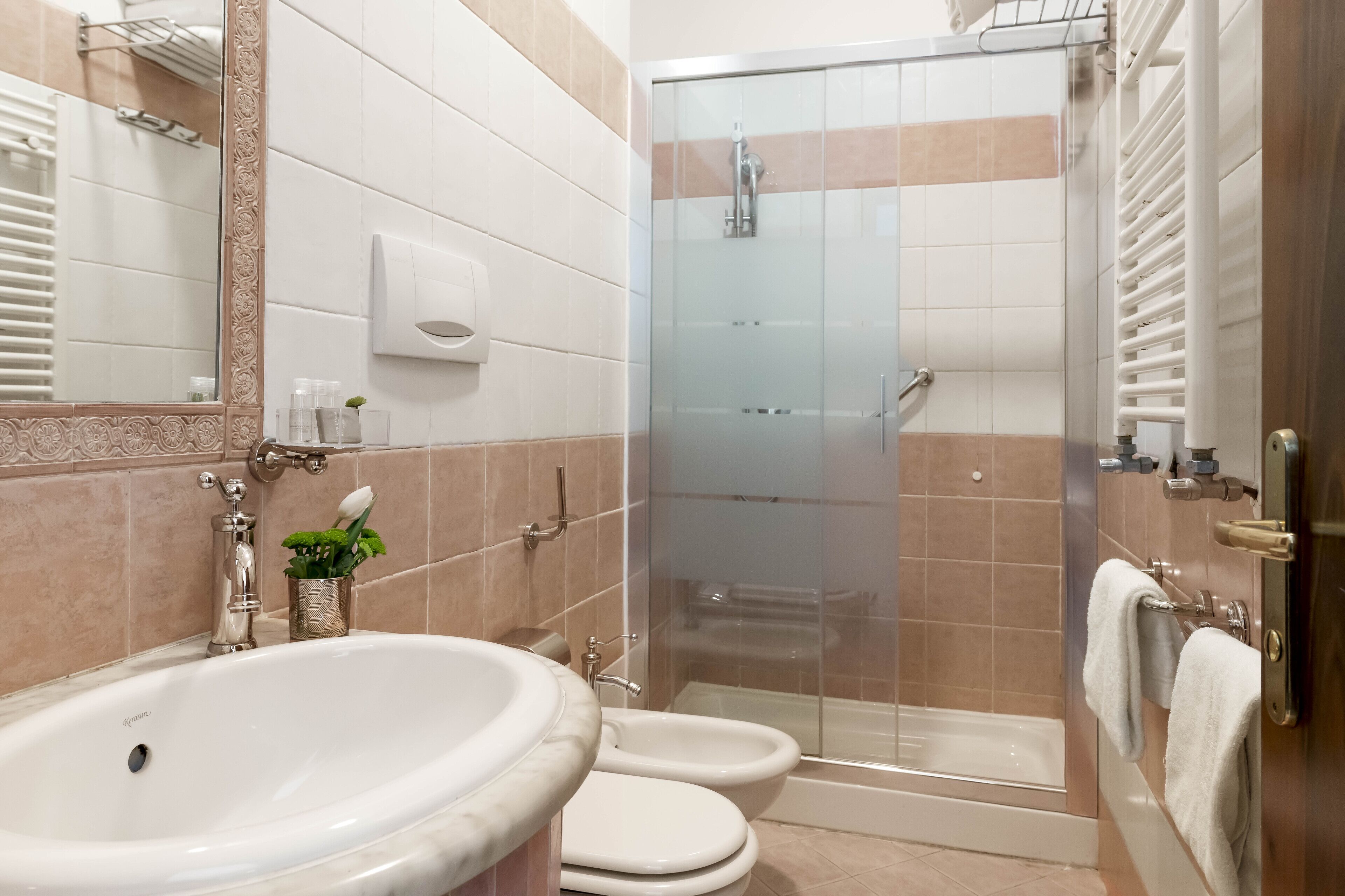 quadruple room | hypo-allergenic bedding, in-room safe, desk, laptop workspace