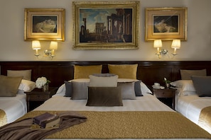 Quadruple Room | Hypo-allergenic bedding, in-room safe, desk, laptop workspace