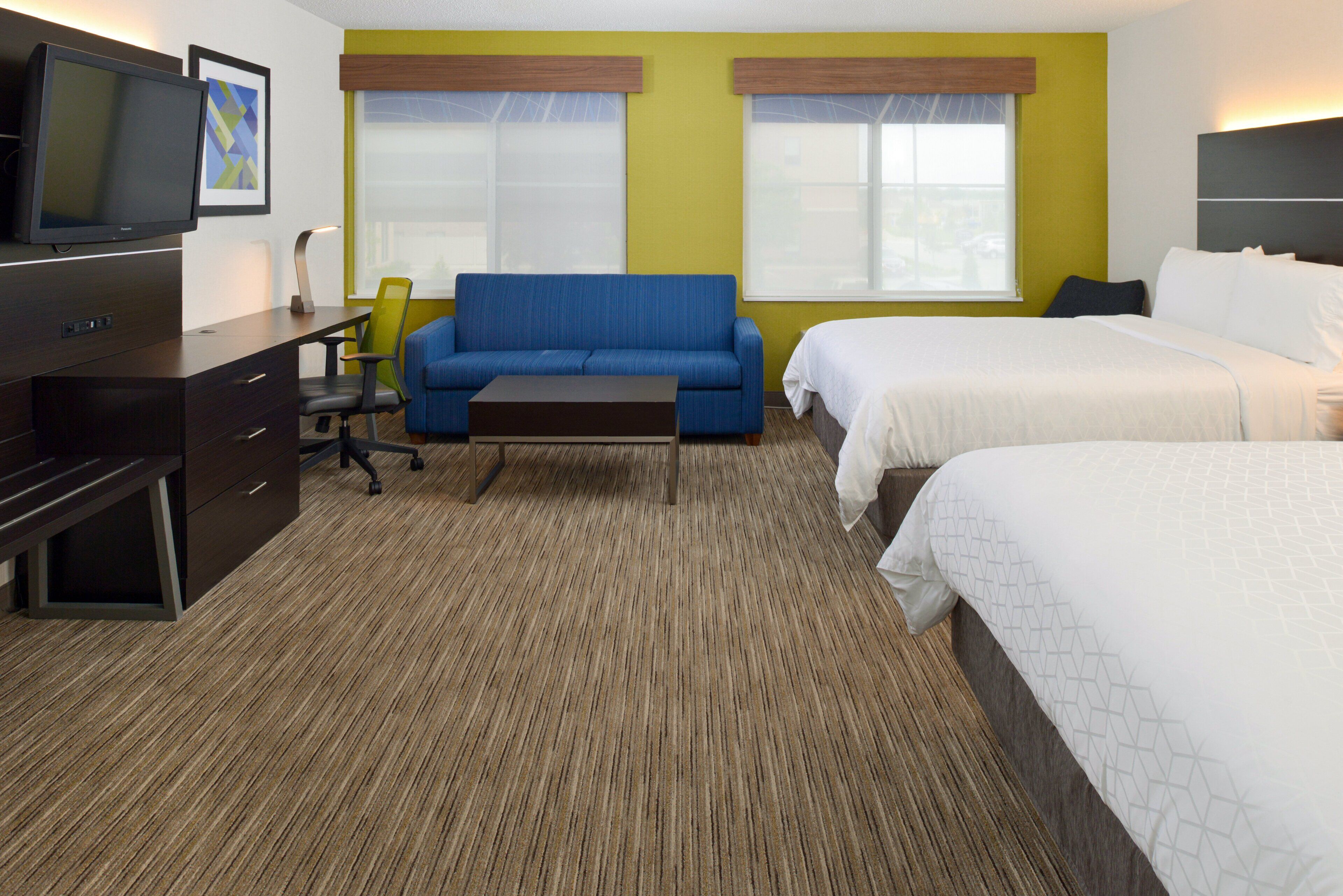 Suite, Multiple Beds | Desk, blackout drapes, iron/ironing board, free cribs/infant beds