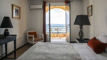 Chambre Deluxe, vue mer, terrasse | 1 chambre, literie de qualité supérieure
