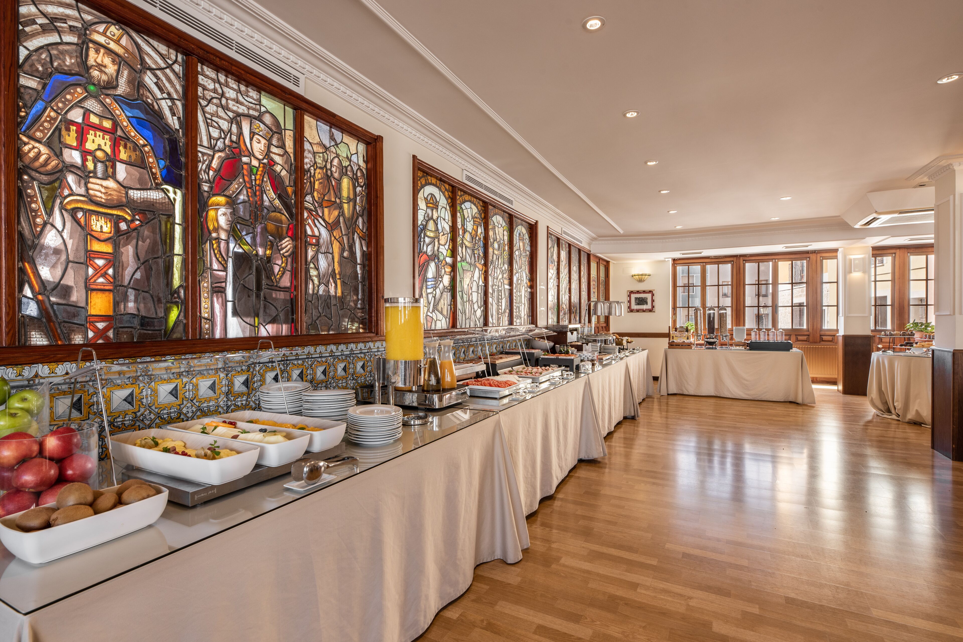 daily buffet breakfast (eur 13 per person)