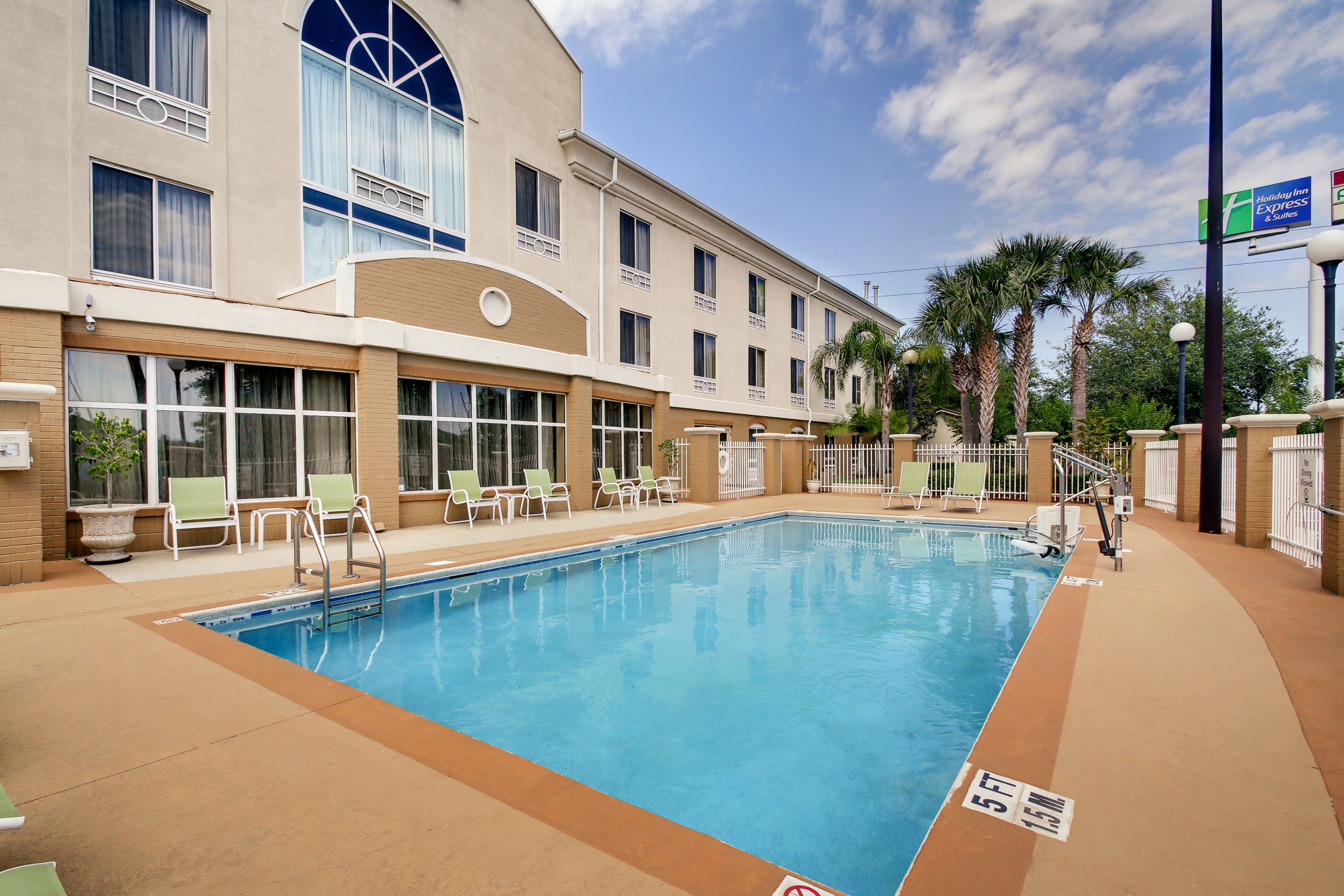 Photo - Holiday Inn Express & Suites Jacksonville South - I-295 by IHG
