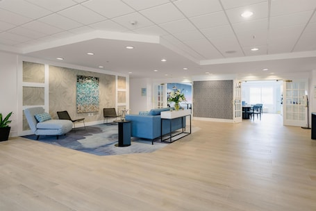 Lobby. Hotel Bethany Beach