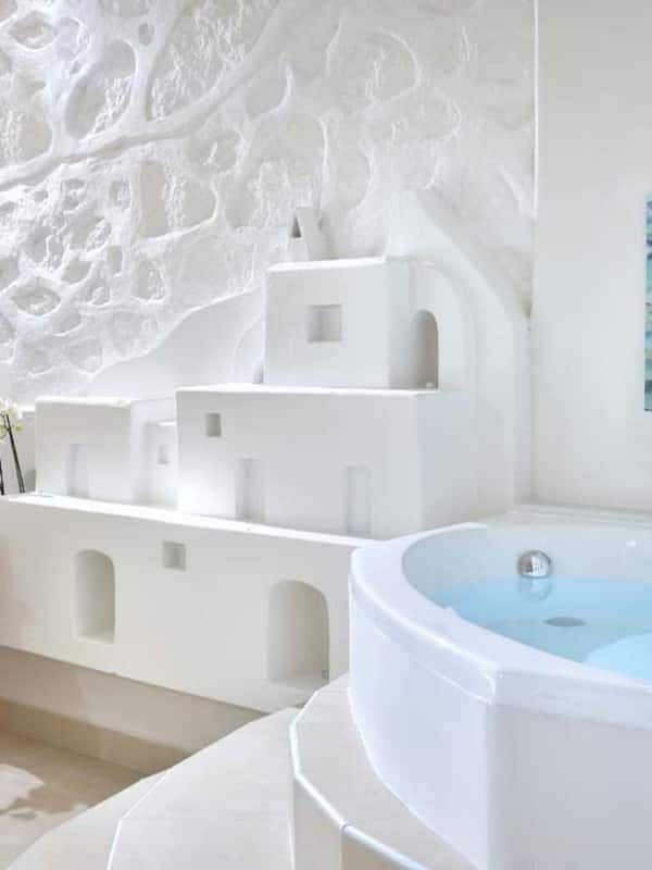 Myconian Grand Suite with Outdoor Sharing Pool, Sea View | Minibar, in-room safe, individually decorated, desk