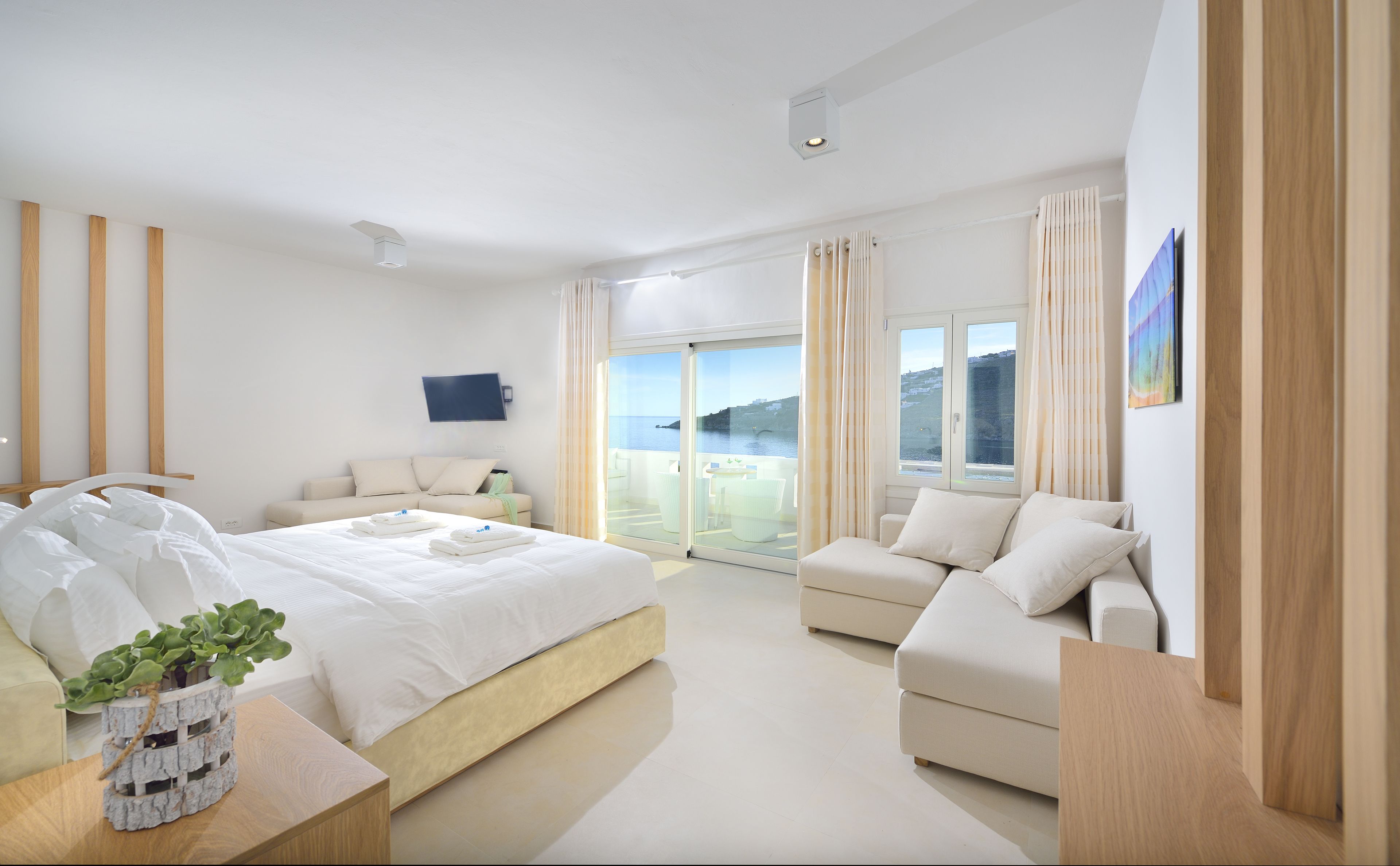 nissaki vip suite with indoor and outdoor hot tub, sea view | 2 bedrooms, minibar, in-room safe, individually decorated