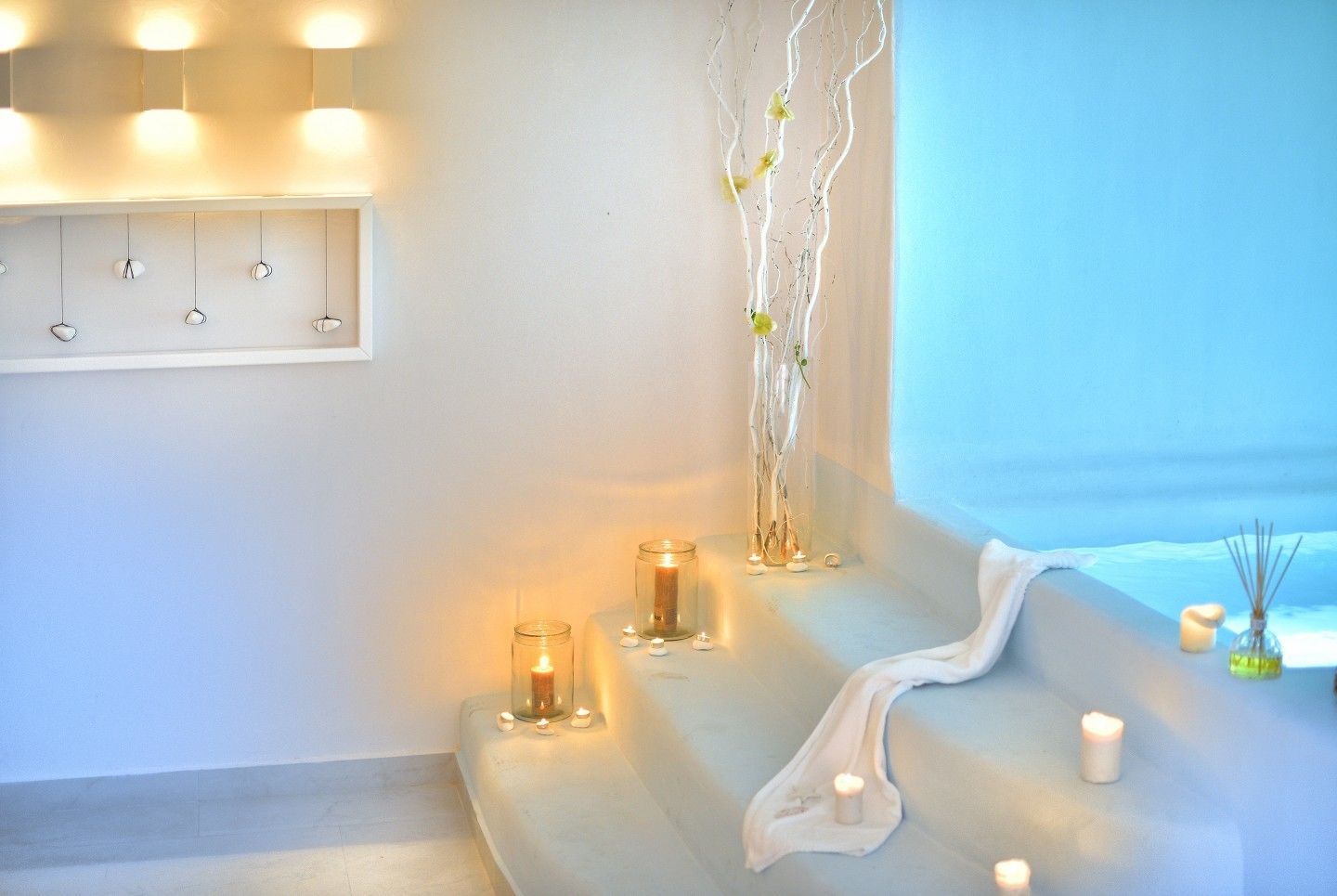 couples treatment room(s), body treatments, aromatherapy