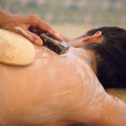 Couples treatment room(s), sauna, hot tub, steam room