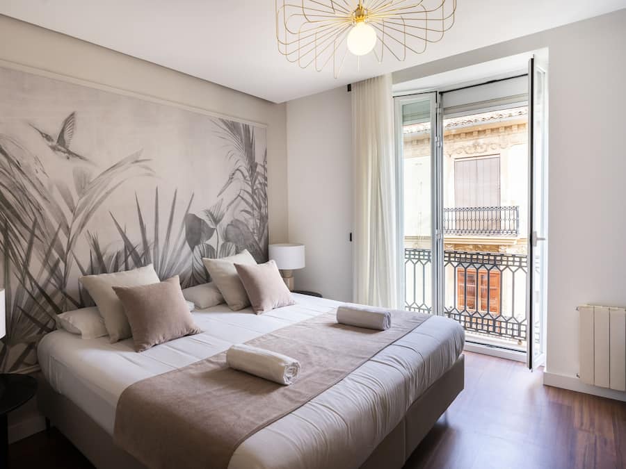 Camera Standard con letto matrimoniale o 2 letti singoli | Una cassaforte in camera, una scrivania, insonorizzazione