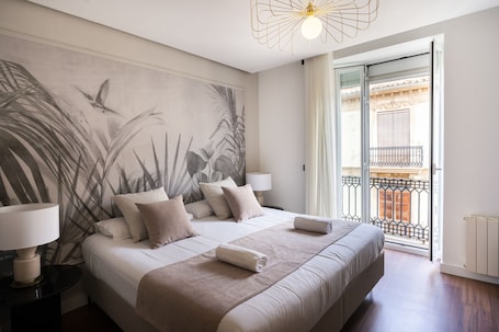 Caja de seguridad en la habitación y escritorio . YOU & CO. J. Botánico Boutique Hotel