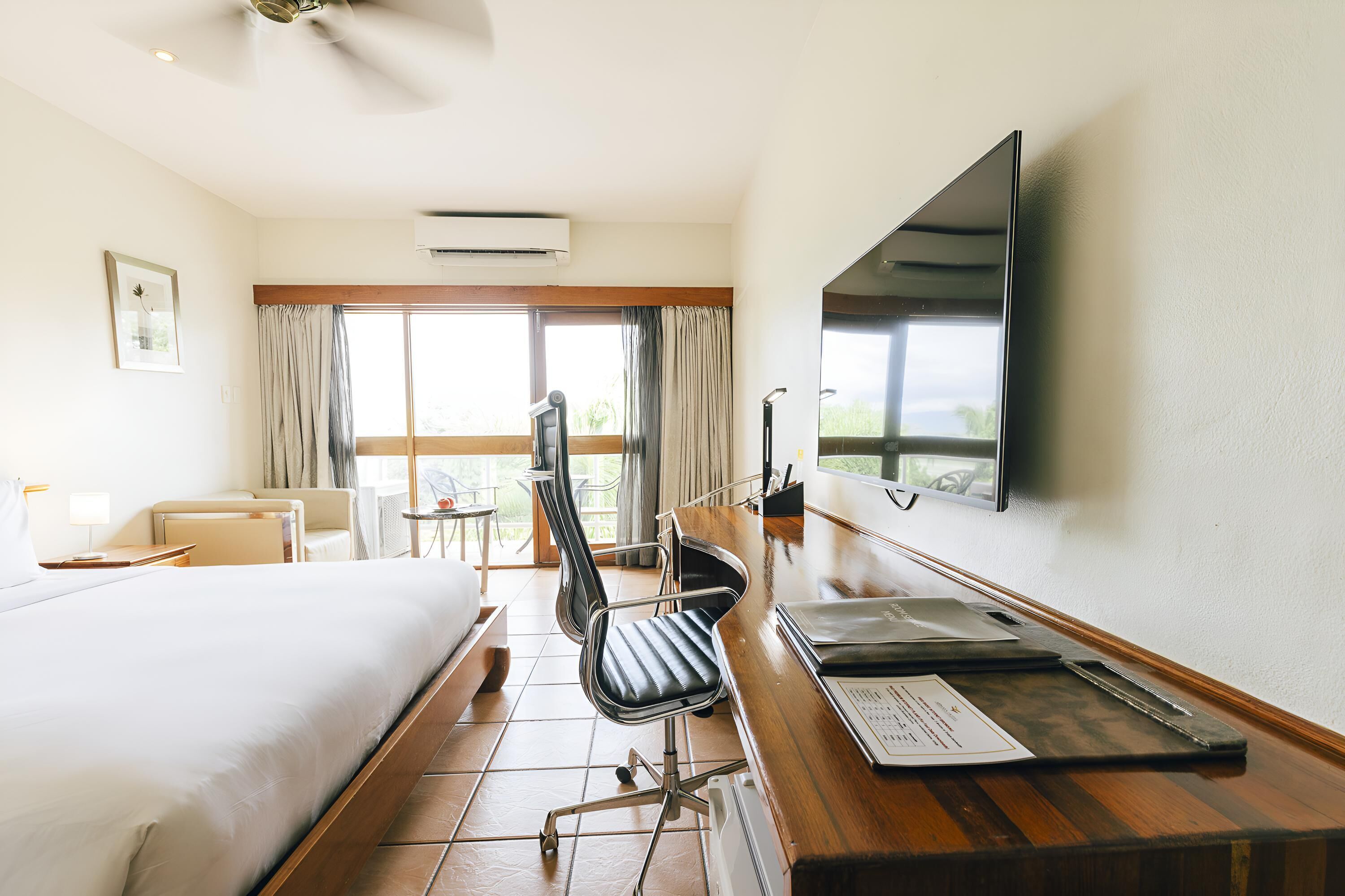 bacchus wing king | view from room