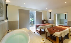 Couples treatment room(s), body treatments, body wraps, body scrubs