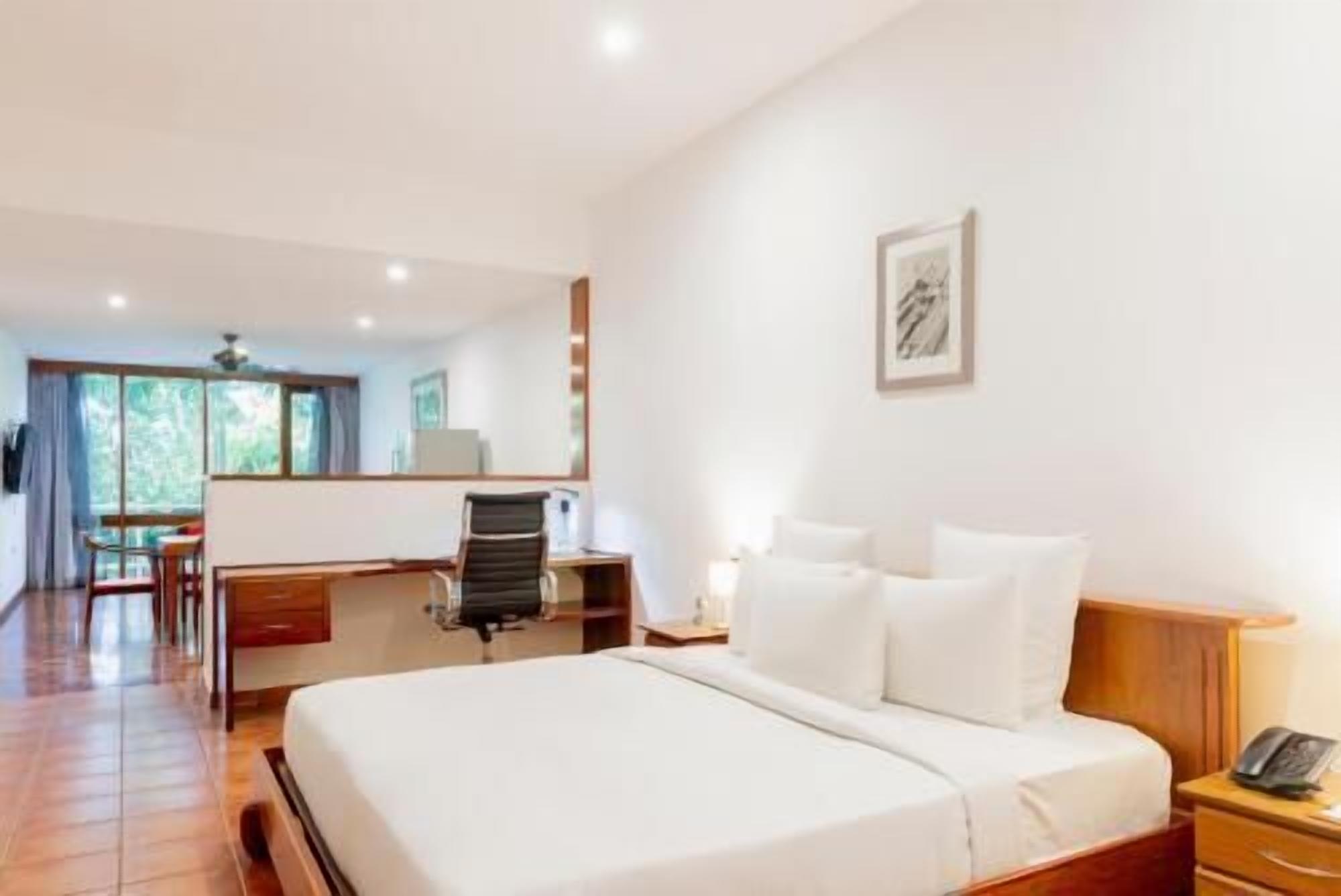 Premium bedding, down duvets, in-room safe, desk