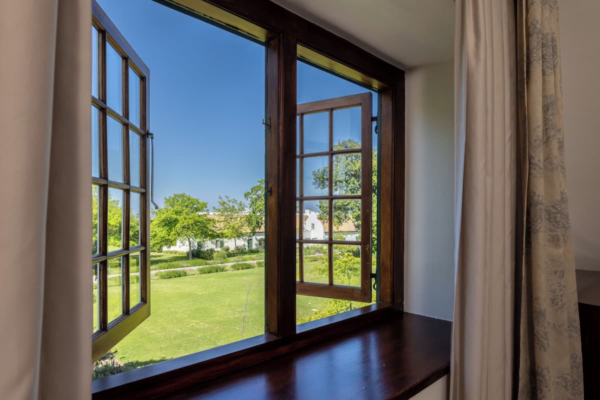 classic double or twin room, 1 bedroom, non smoking | garden view