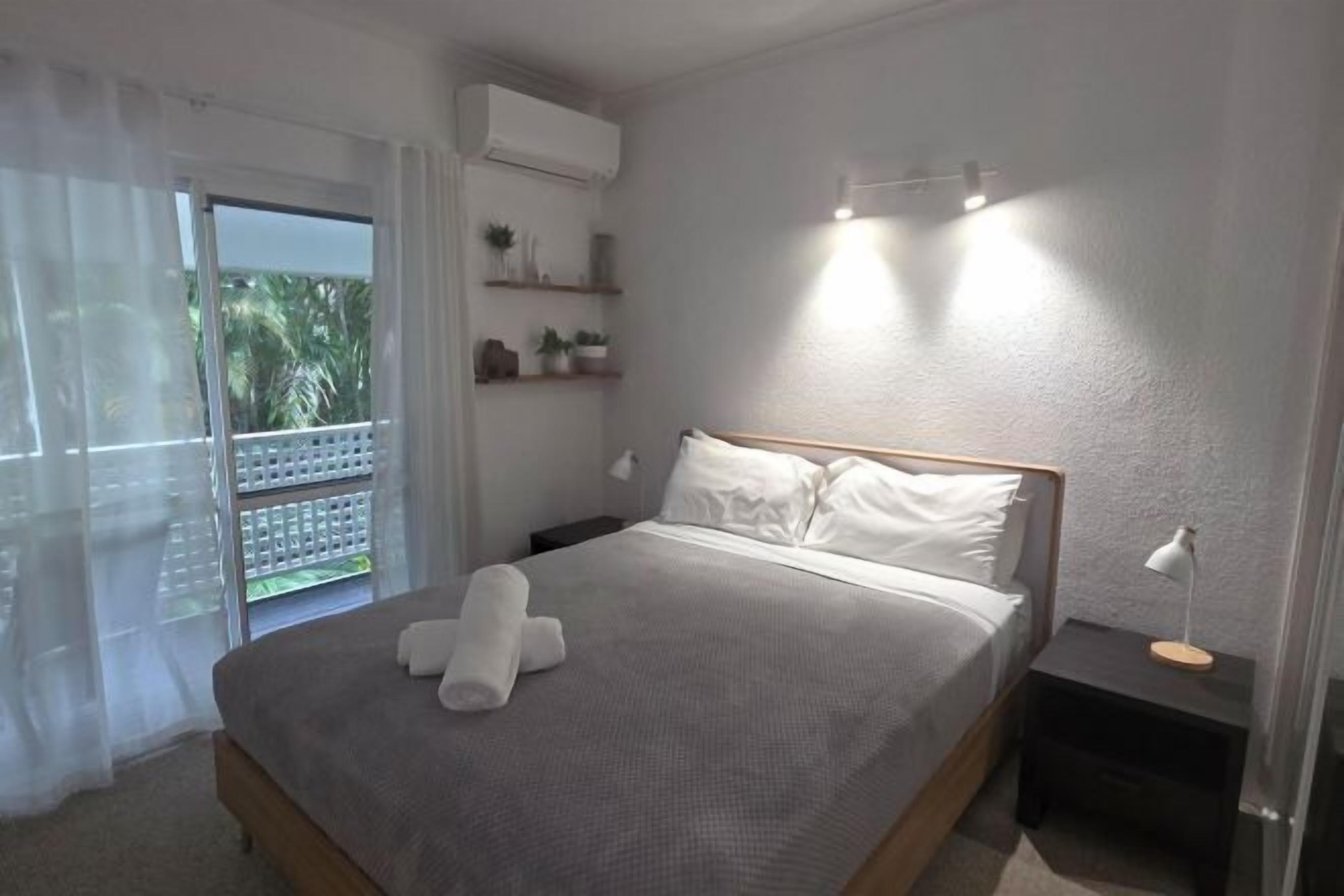 Yksilöllisesti sisustettu, silitysrauta/-lauta, vauvansängyt