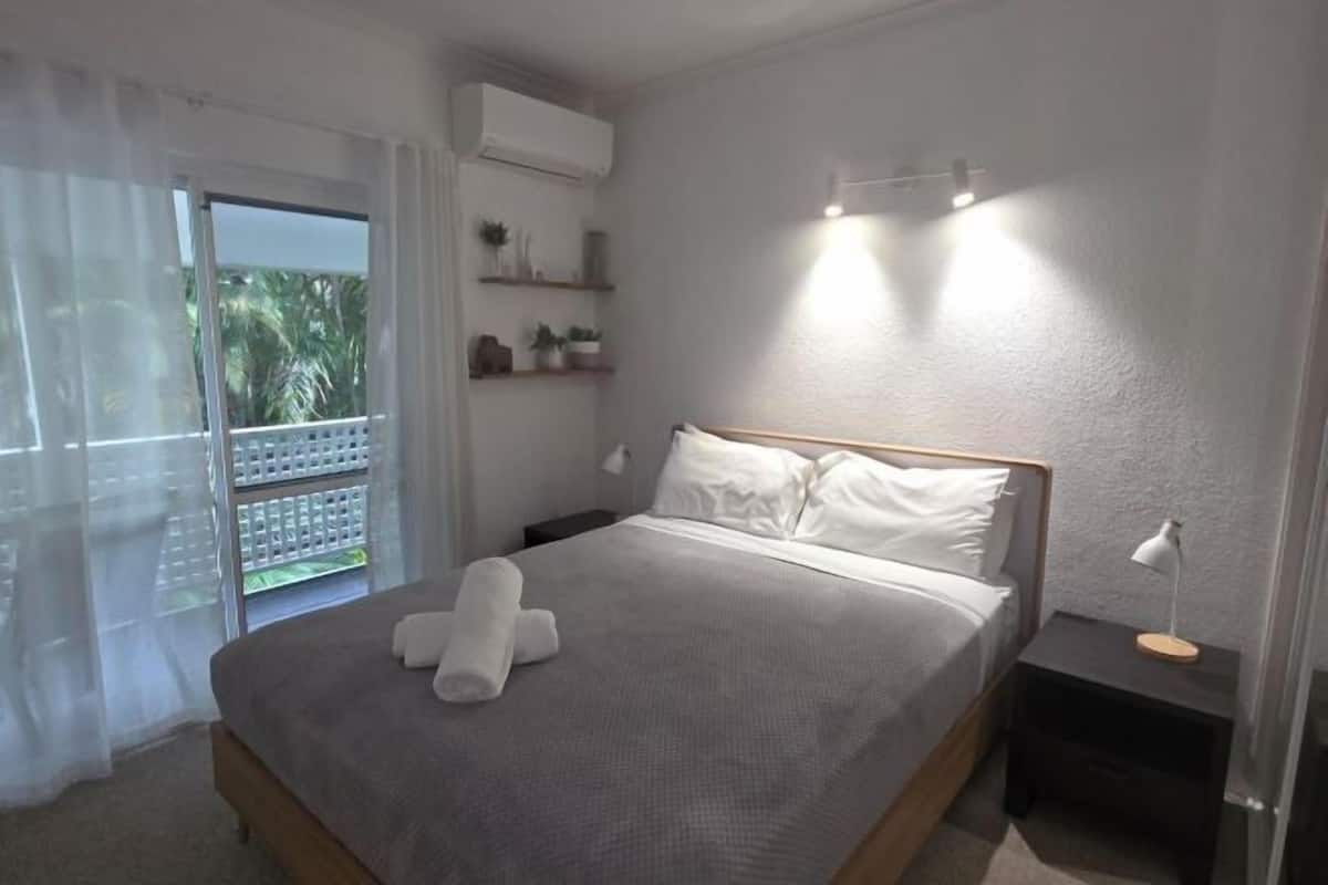 Yksilöllisesti sisustettu, silitysrauta/-lauta, vauvansängyt